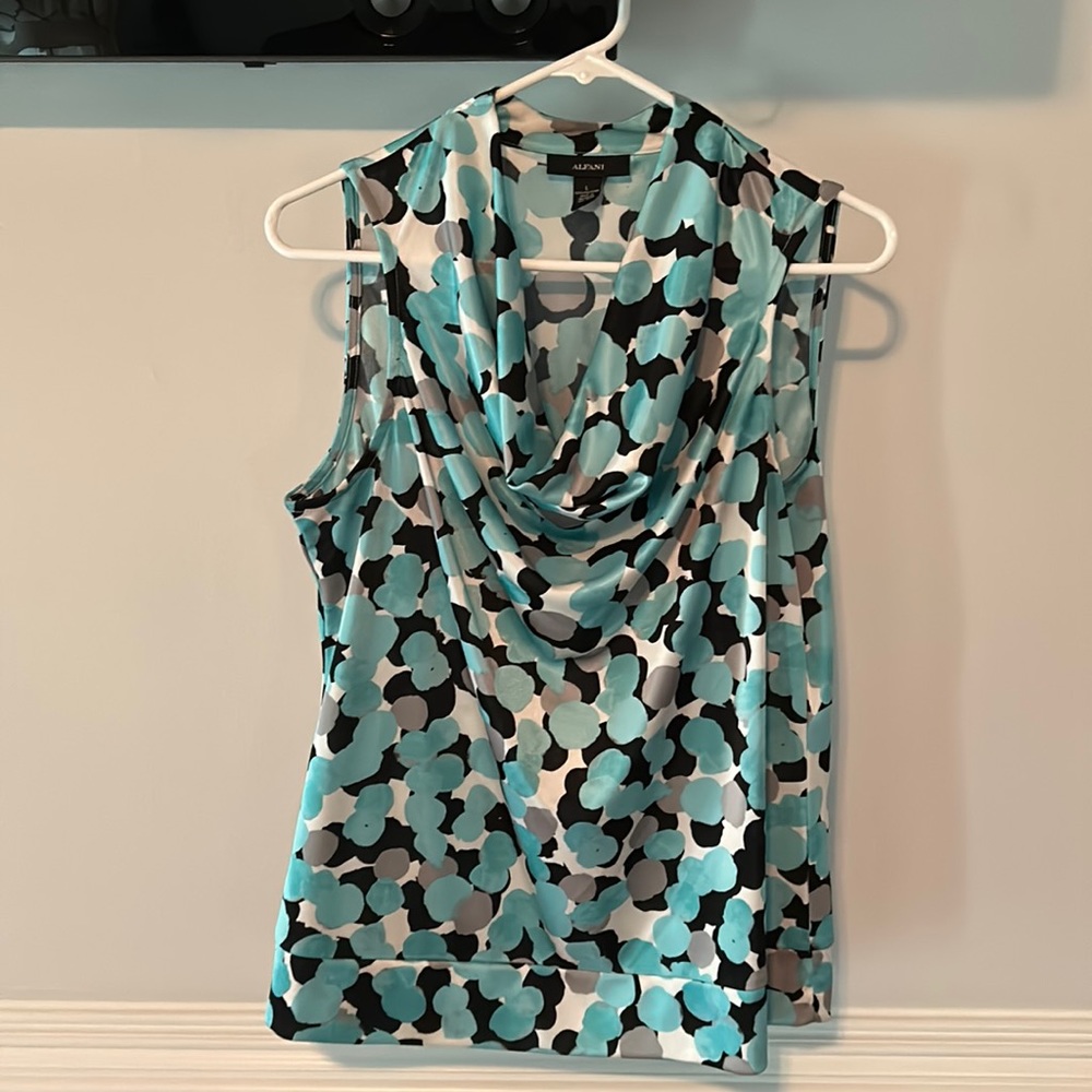 Alfani top size L